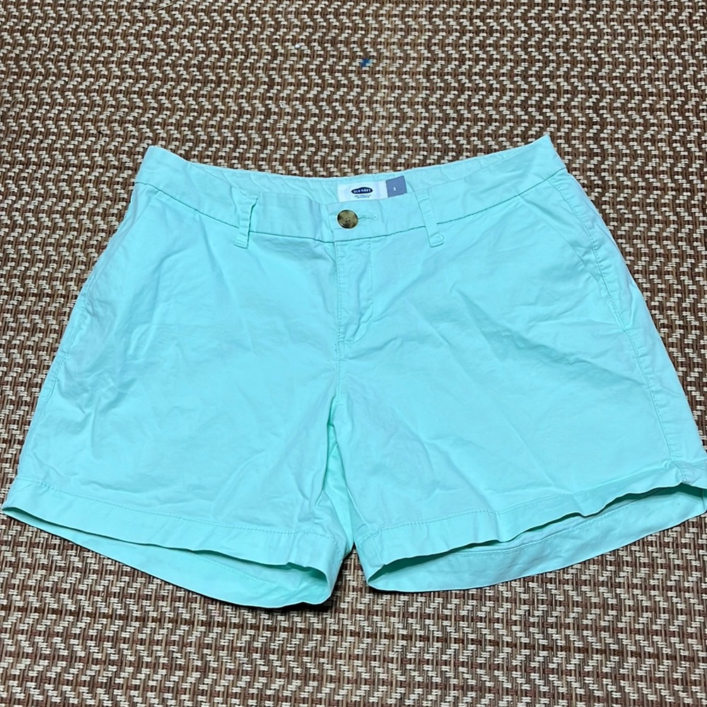 Old Navy cargo shorts